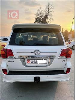 تويوتا لاندكروزر